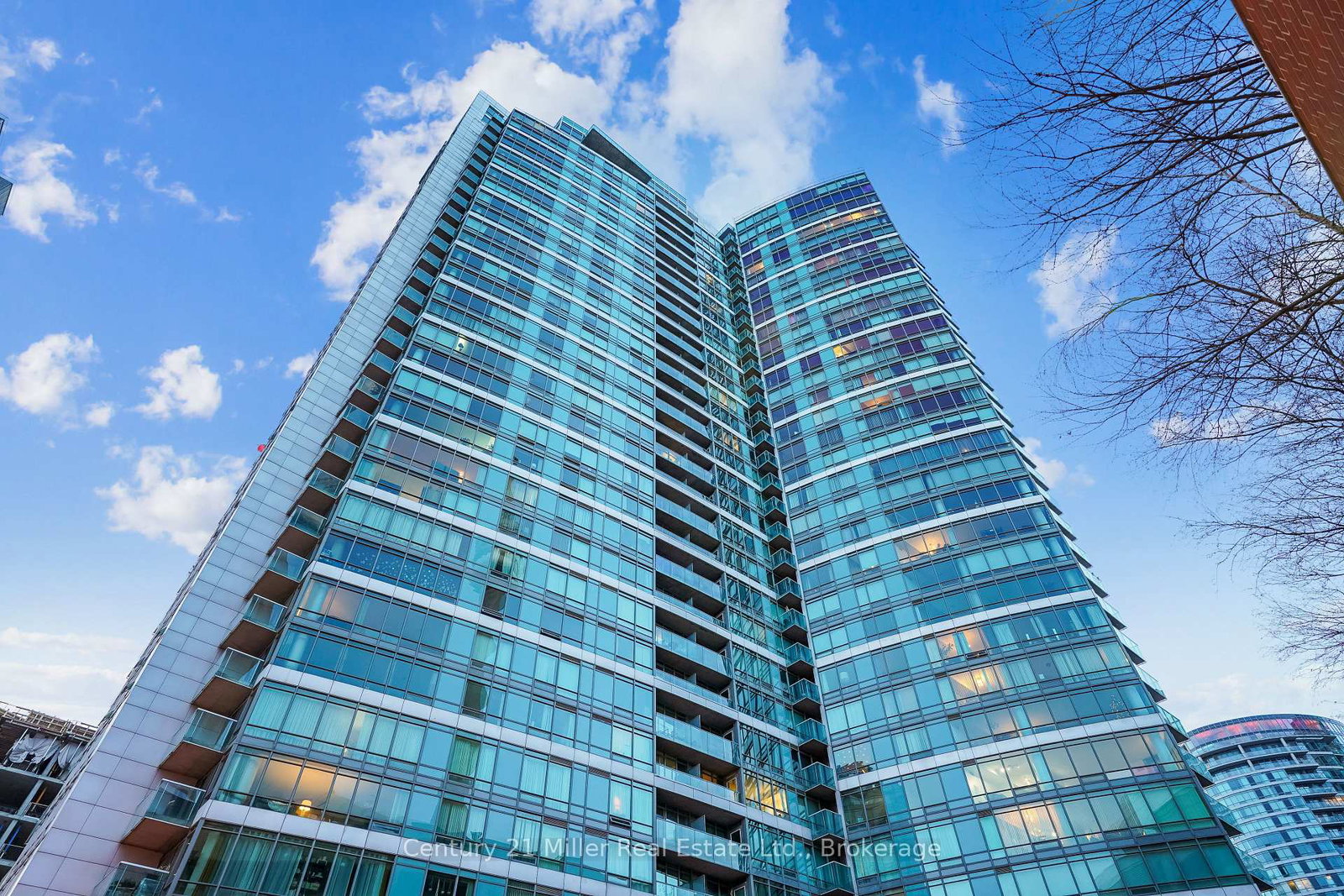 81-navy-wharf-court-s-toronto-ontario-c13023558