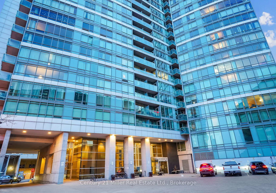 81-navy-wharf-court-s-toronto-ontario-c13023558