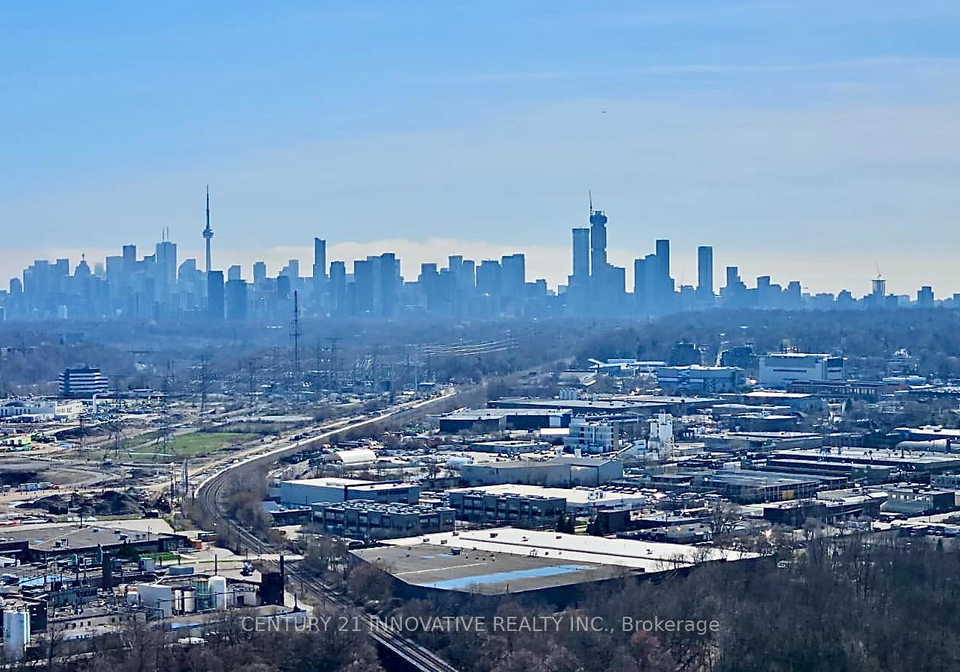 1-quarrington-lane-north-york-ontario-c13023580