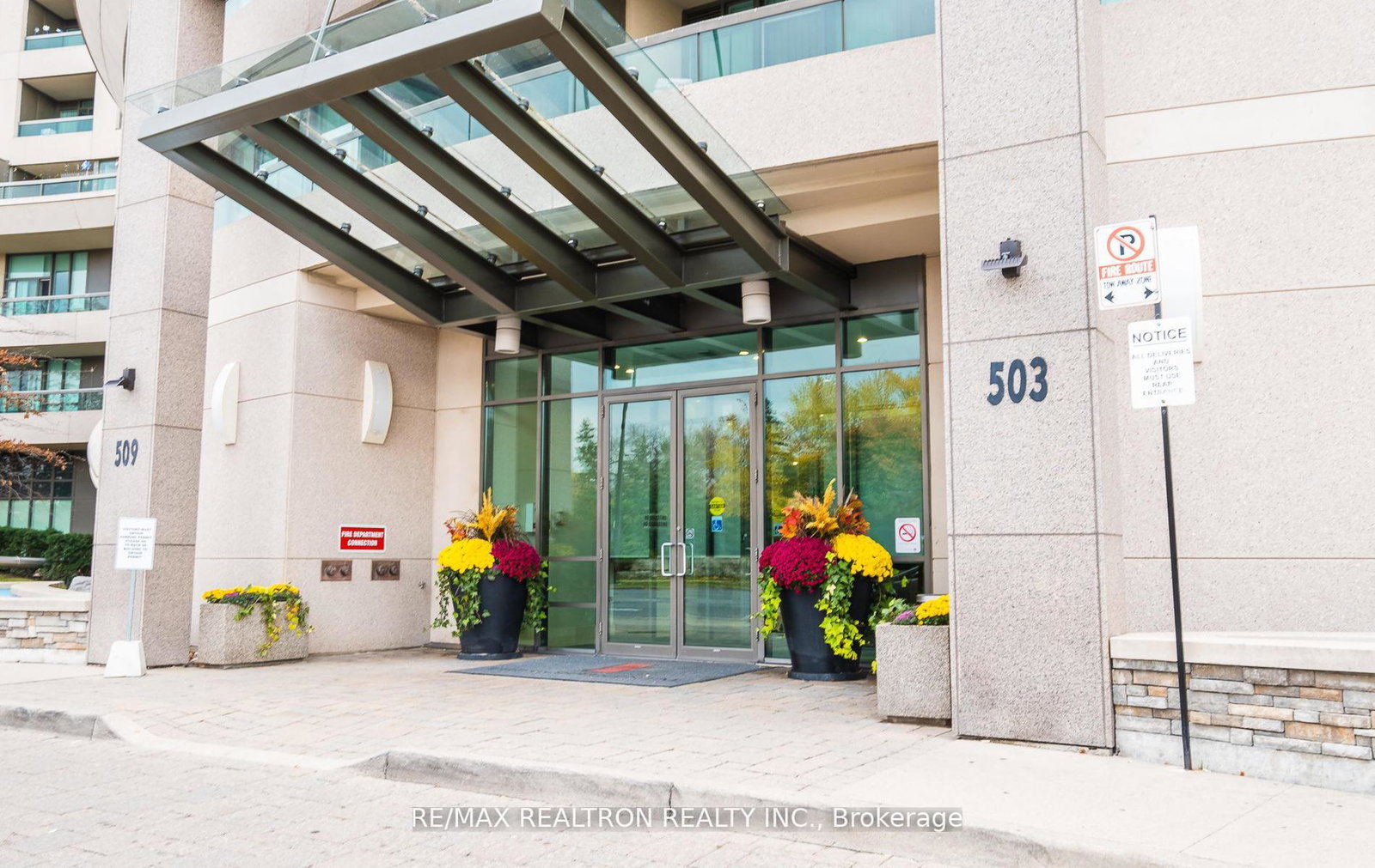 503-beecroft-road-toronto-ontario-c13023976