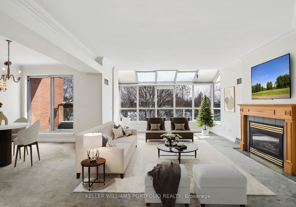 2727-yonge-street-toronto-ontario-c13024022