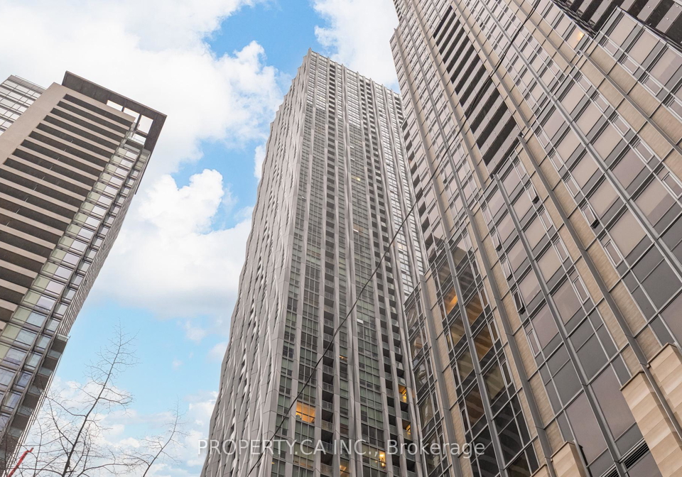 1-yorkville-avenue-toronto-ontario-c13024076