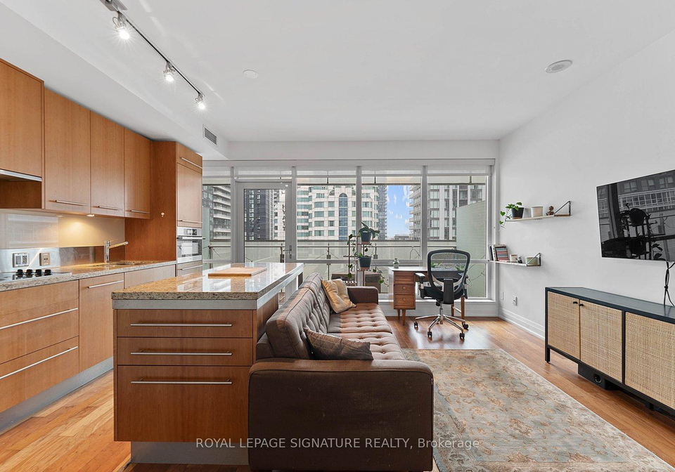 80-john-street-toronto-ontario-c13024356