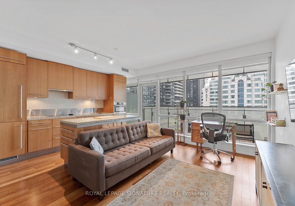 80-john-street-toronto-ontario-c13024356