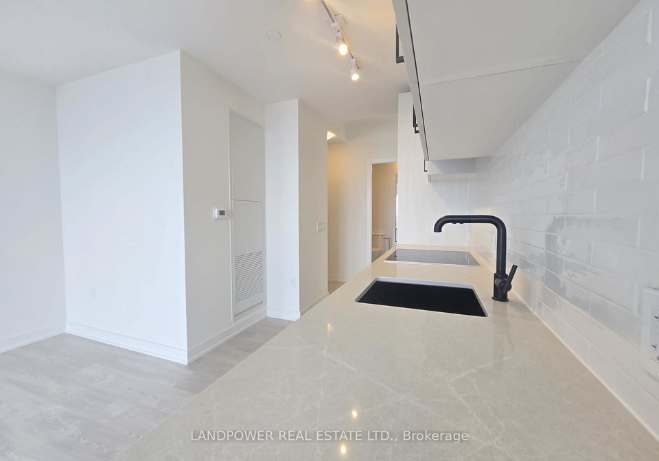 1-quarrington-lane-north-york-ontario-c13024704