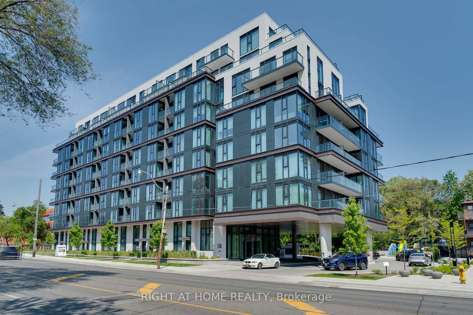 250-lawrence-avenue-w-toronto-ontario-c13024938