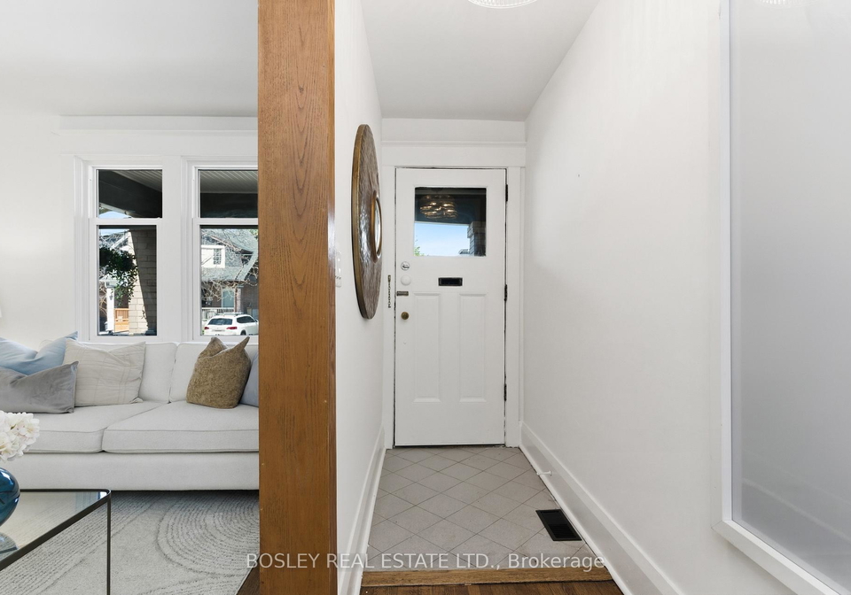 431-davisville-avenue-toronto-ontario-c13025004
