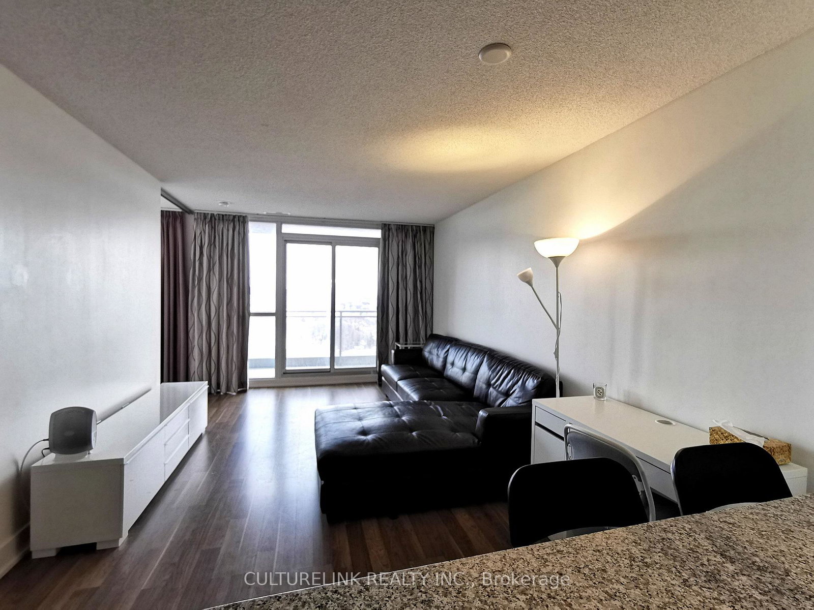 23-sheppard-avenue-e-north-york-ontario-c13025244