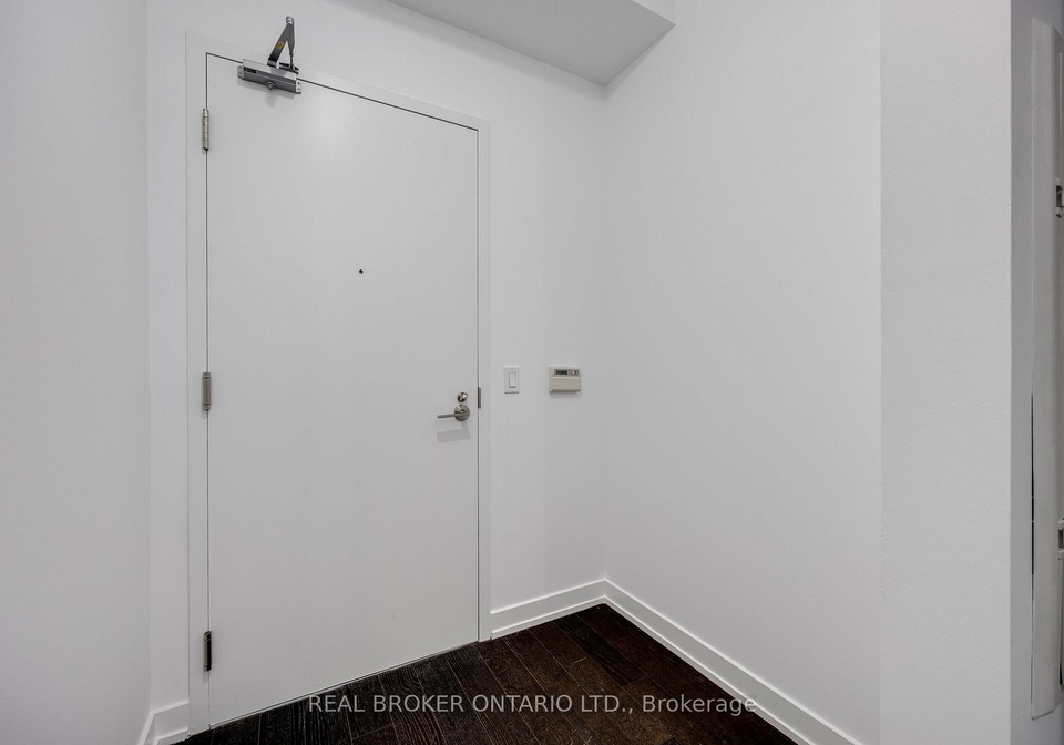 1030-king-street-w-toronto-ontario-c13025246
