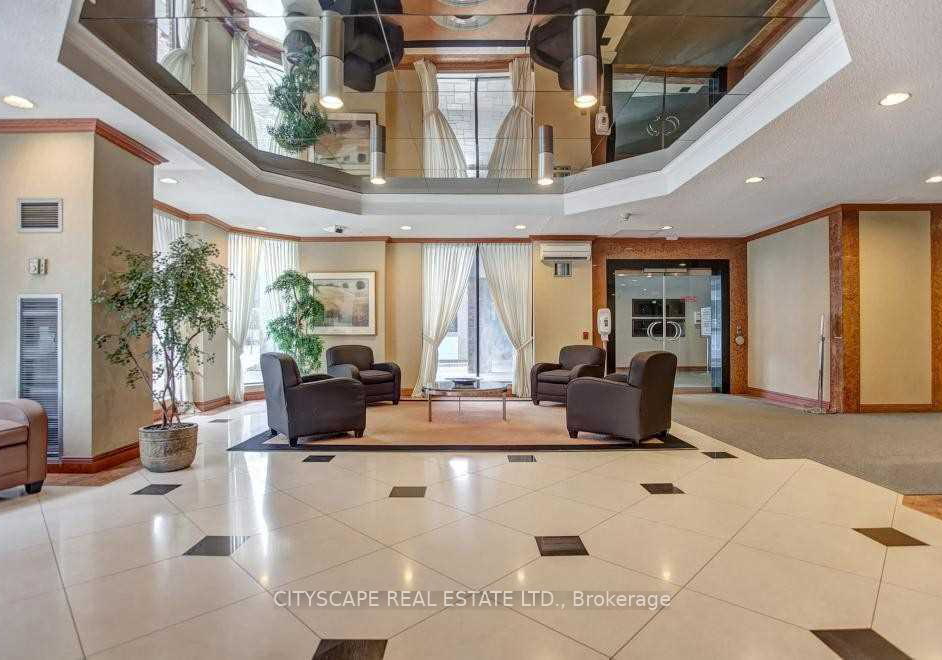 633-bay-street-toronto-ontario-c13025688
