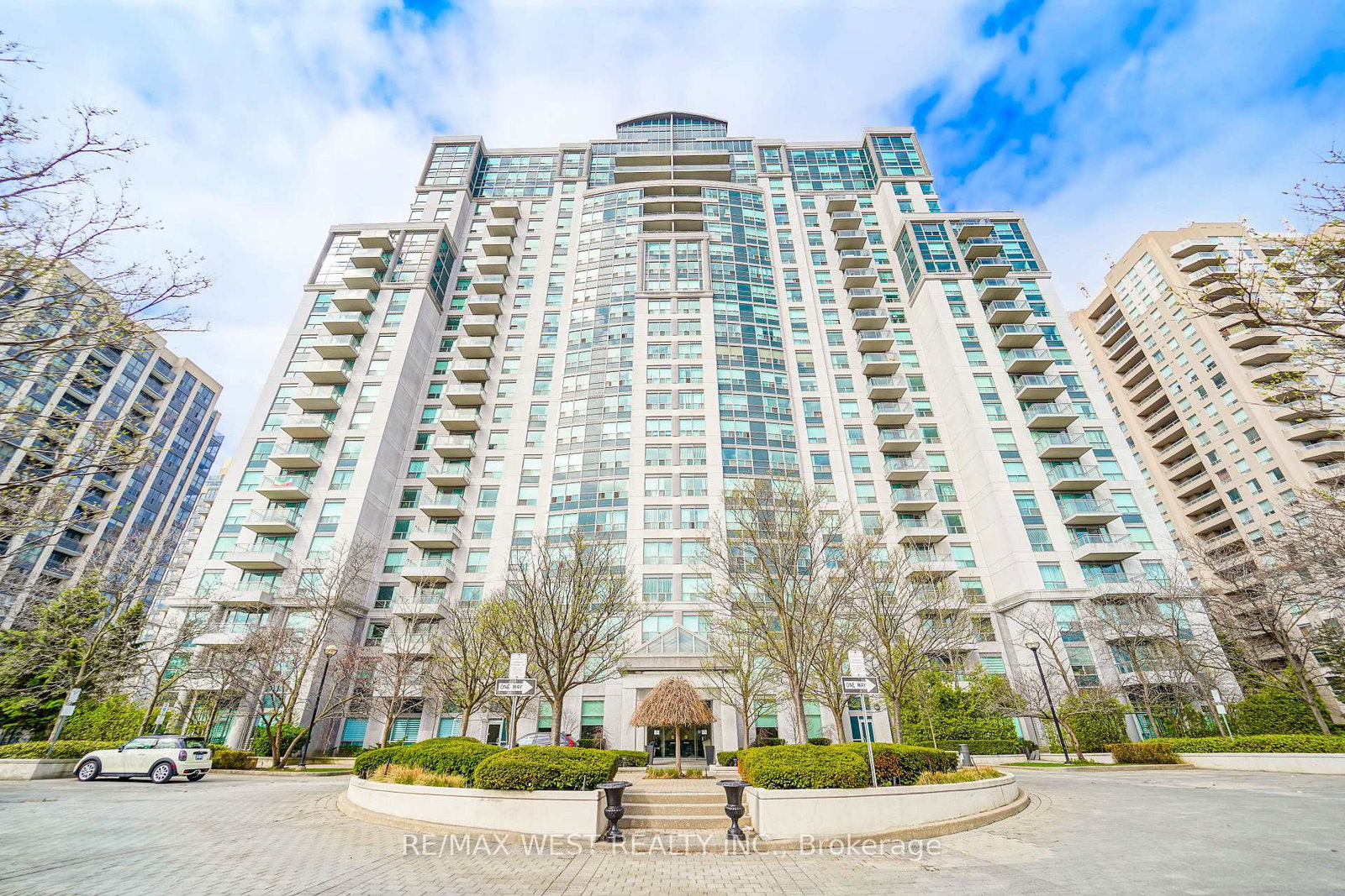 188-doris-avenue-north-york-ontario-c13025780