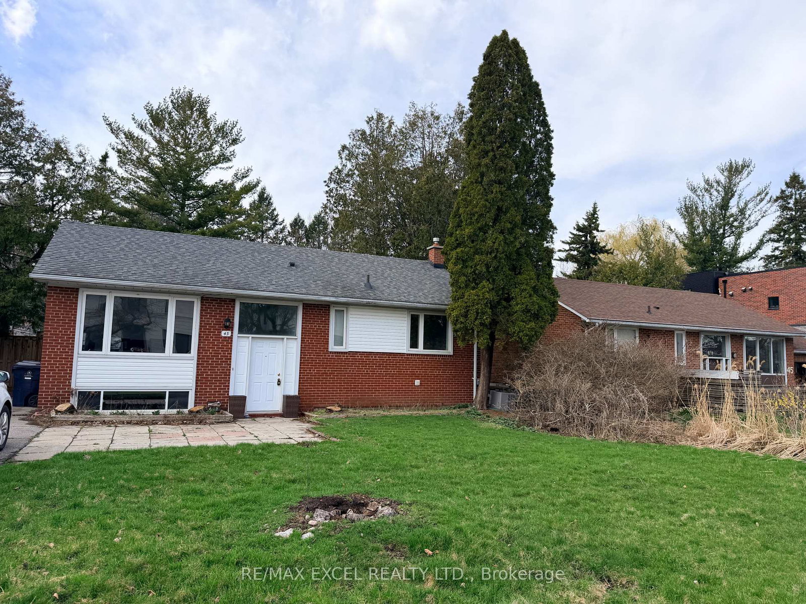 43-hemford-crescent-north-york-ontario-c13025806