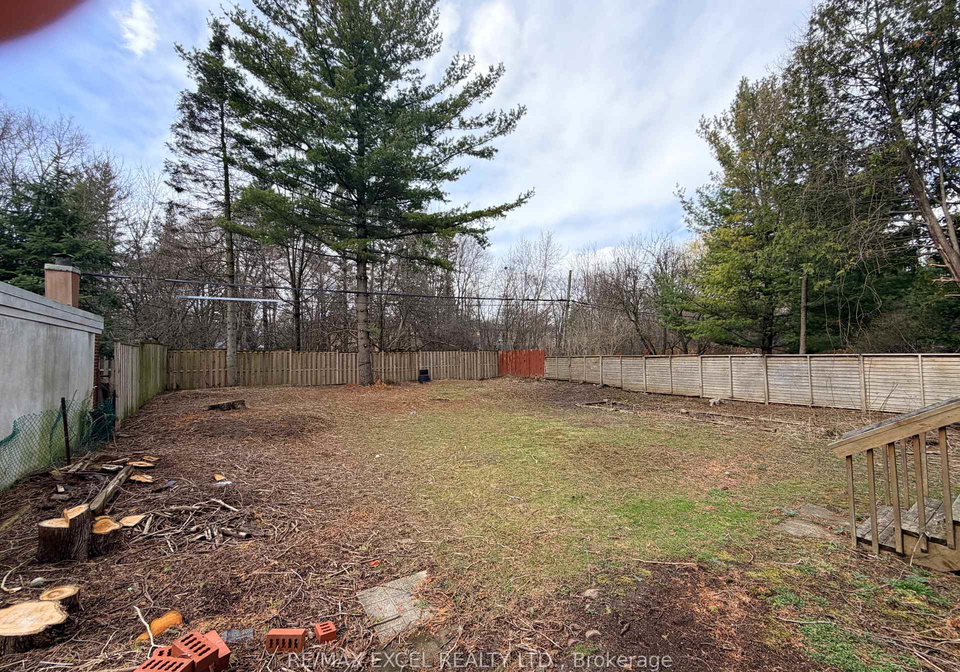 43-hemford-crescent-north-york-ontario-c13025806