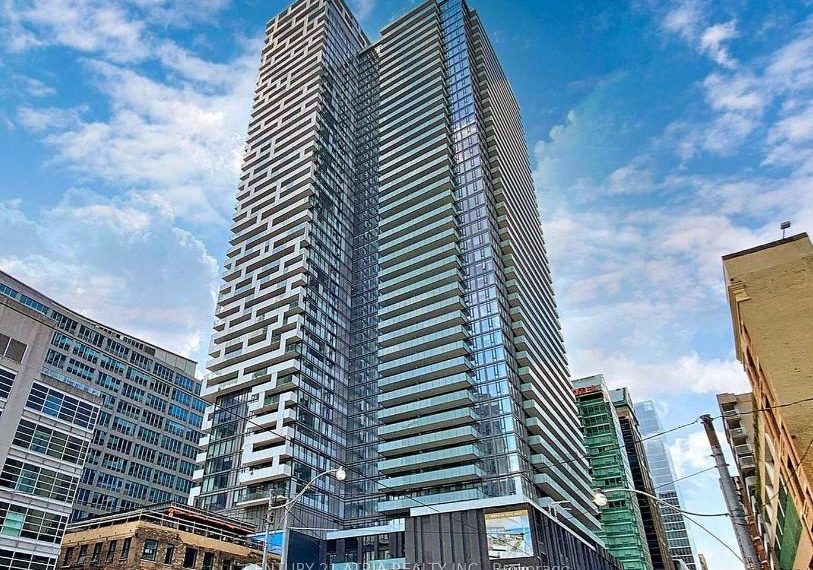 25-richmond-street-e-toronto-ontario-c13025820