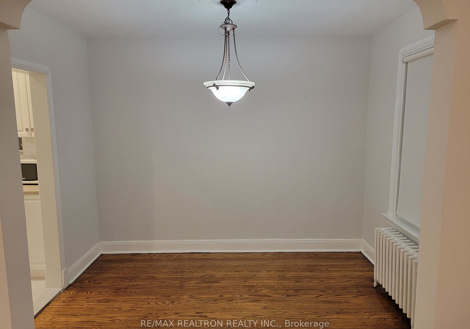 172bathurst-street-toronto-ontario-c13026194