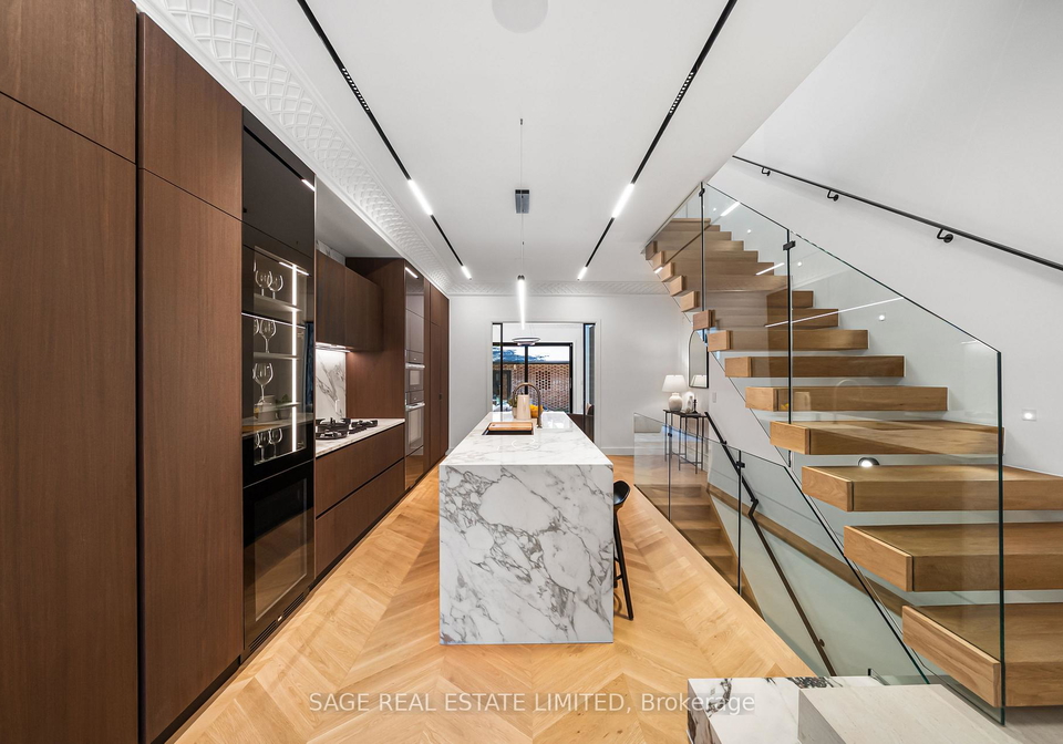 72-montrose-avenue-toronto-ontario-c13026284