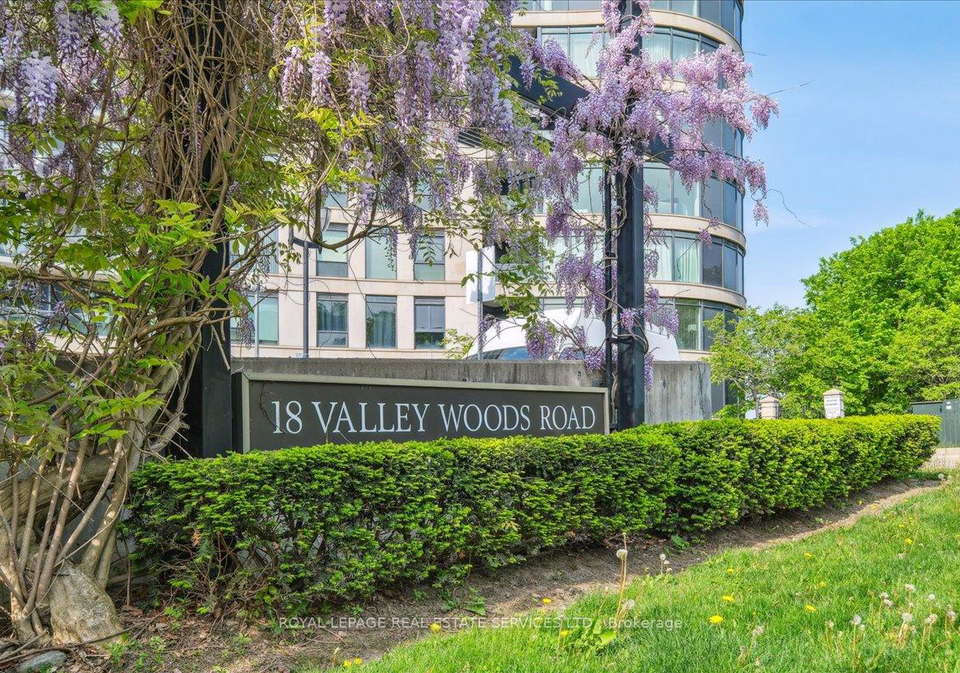 18-valley-woods-road-north-york-ontario-c13026326