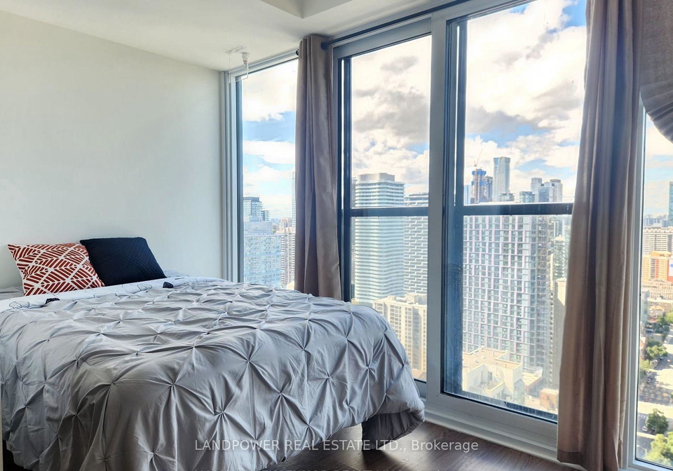 319-jarvis-street-toronto-ontario-c13026432