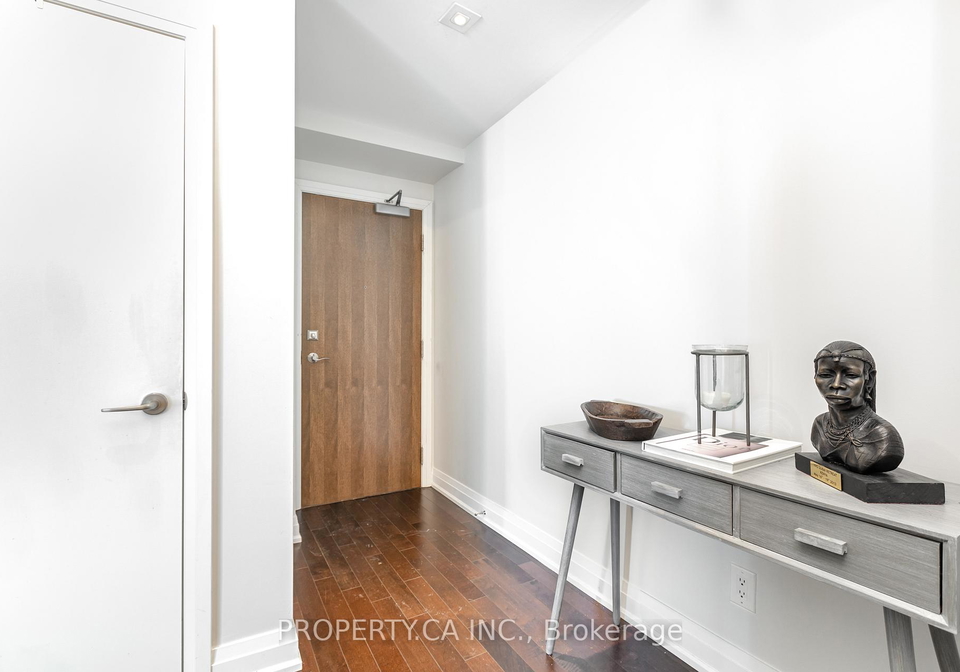 80-john-street-toronto-ontario-c13026534