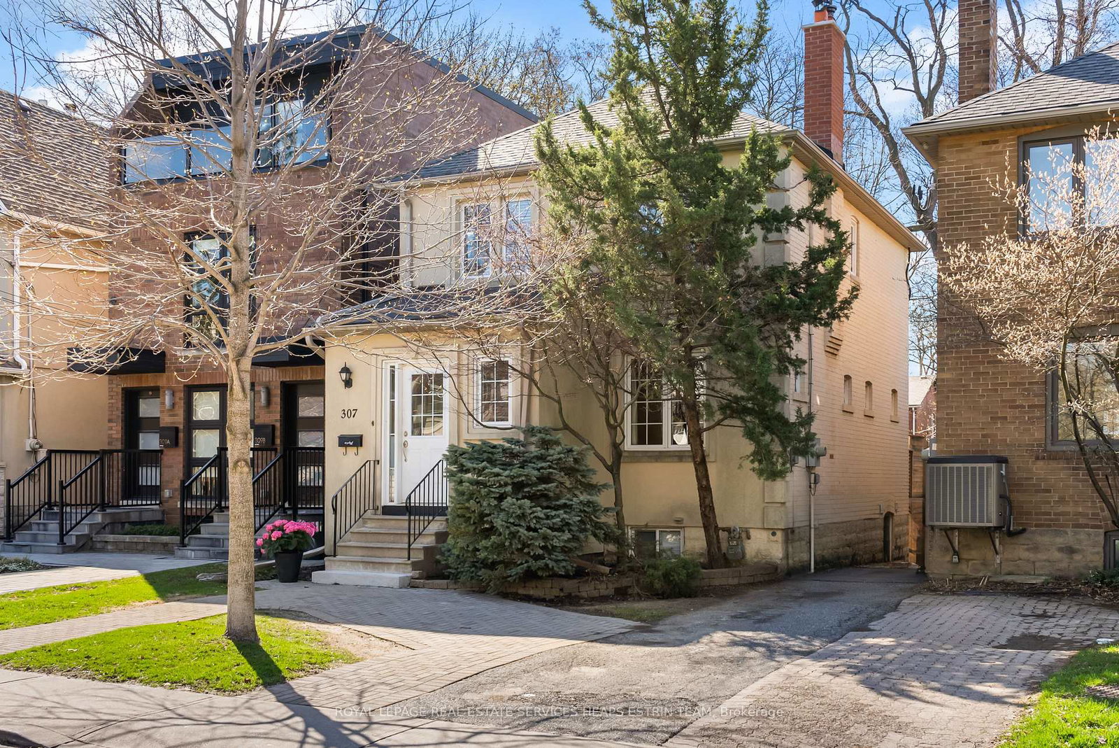 307-belsize-drive-toronto-ontario-c13026570