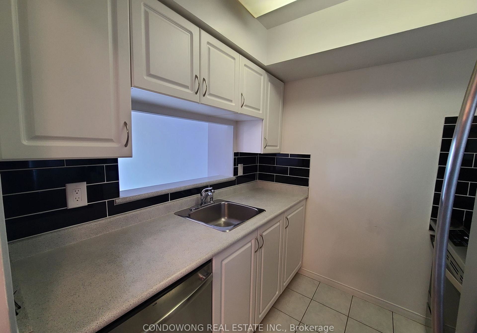 1-pemberton-avenue-north-york-ontario-c13026662