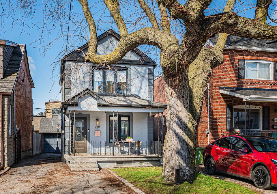 220-robina-avenue-toronto-ontario-c13026726