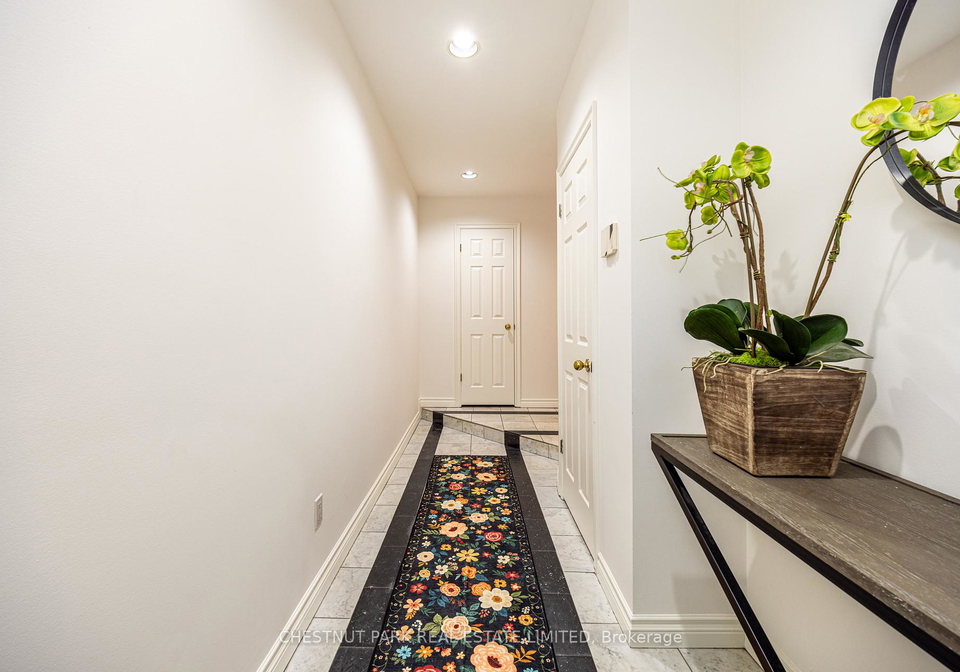 263-erskine-avenue-toronto-ontario-c13027084