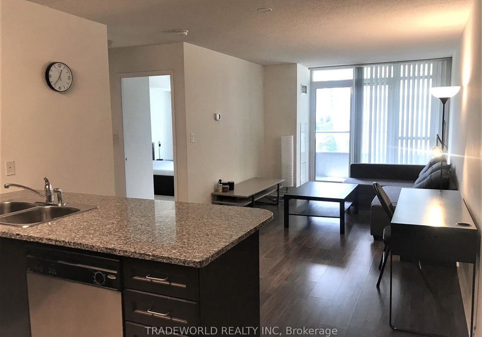 35-hollywood-avenue-north-york-ontario-c13027128