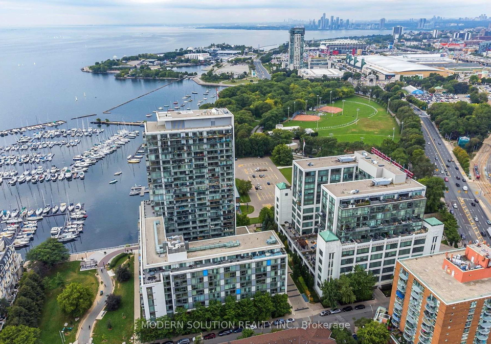 90-stadium-road-toronto-ontario-c13027152