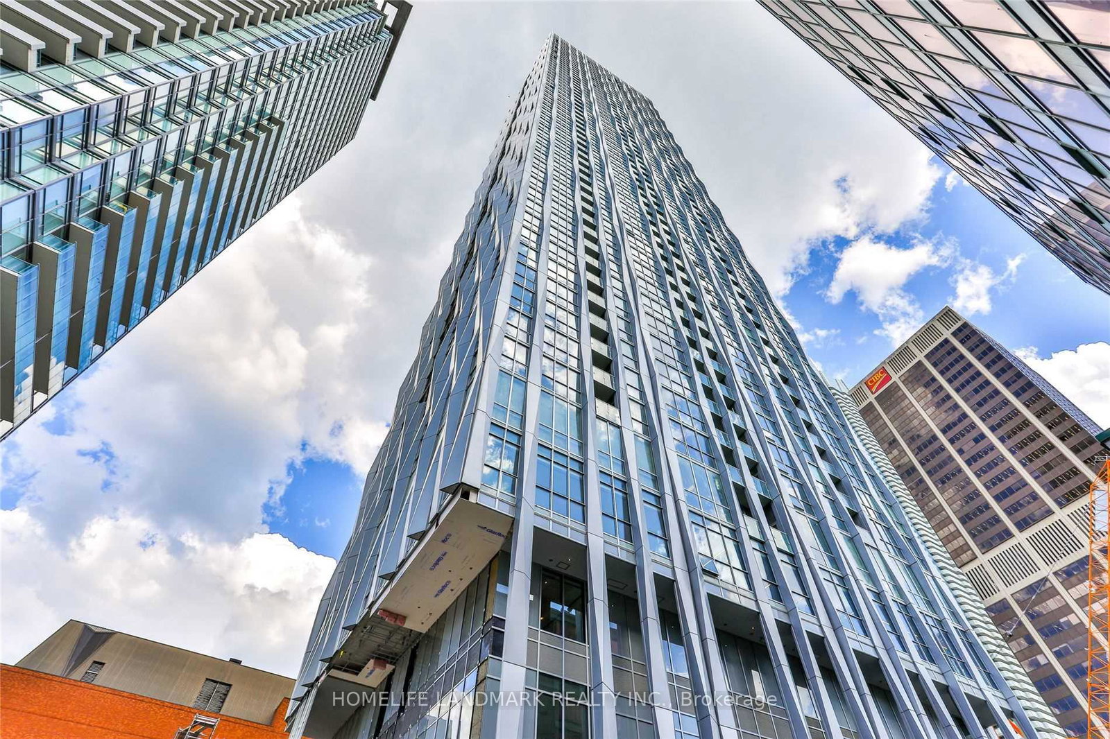 1-yorkville-avenue-toronto-ontario-c13027230