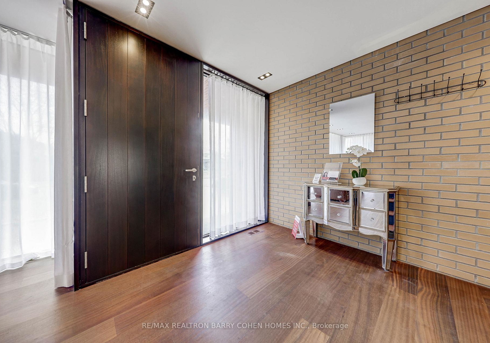 6-bannatyne-drive-north-york-ontario-c13027276