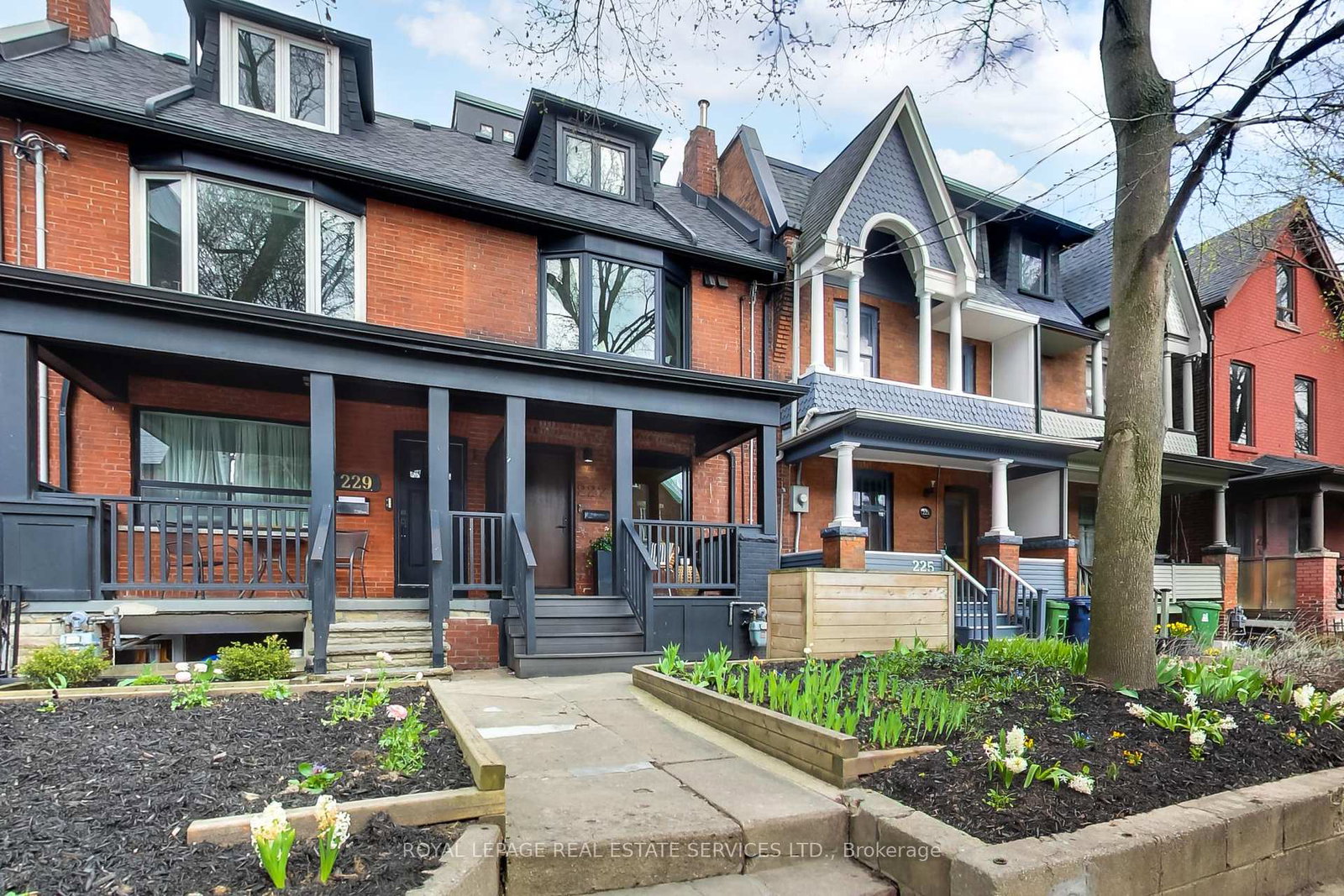 227-howland-avenue-toronto-ontario-c13027464