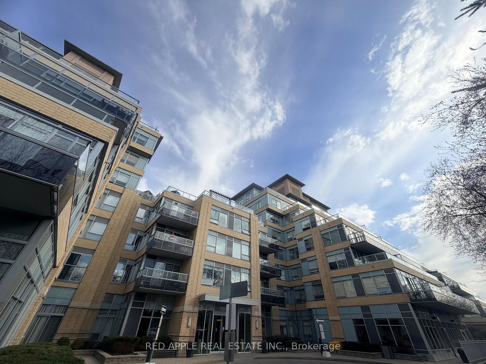 701-sheppard-avenue-w-toronto-ontario-c13027508