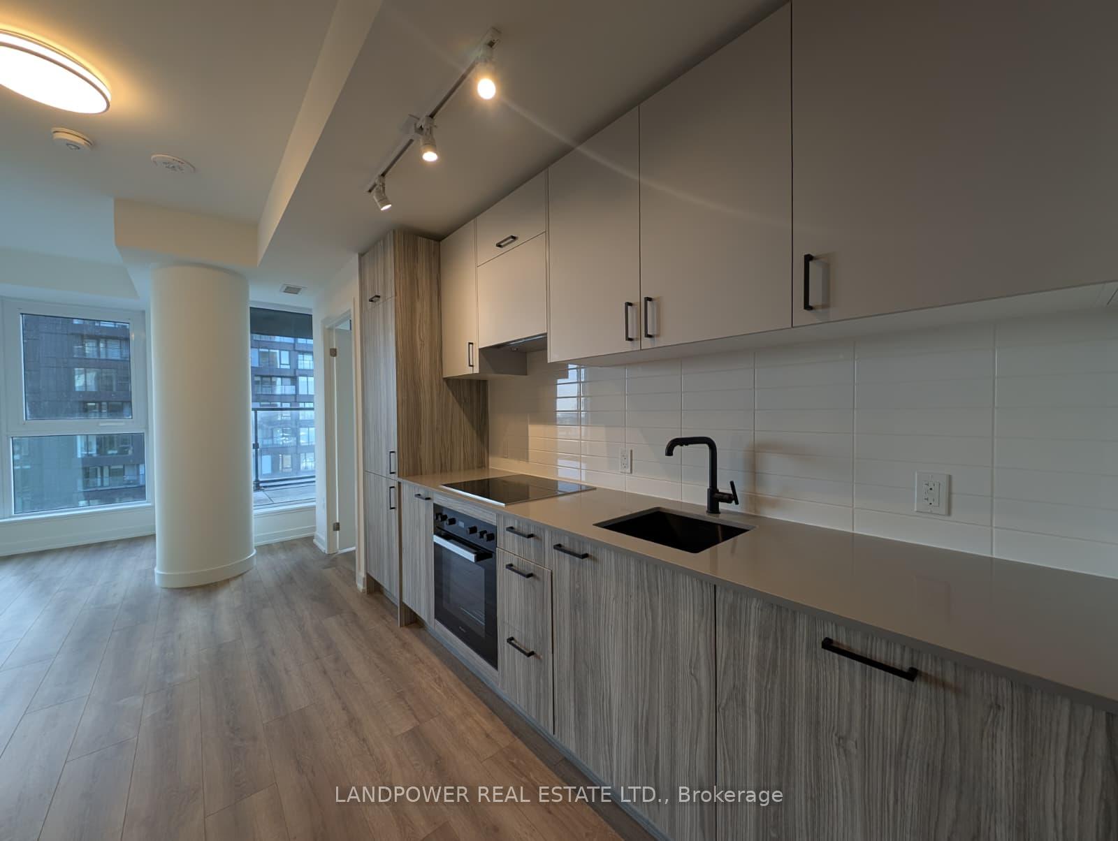 5-quarrington-lane-north-york-ontario-c13027594