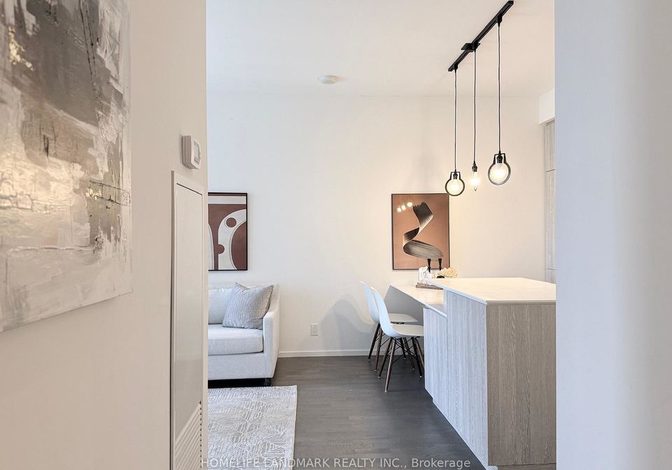 5-st-joseph-street-toronto-ontario-c13027676