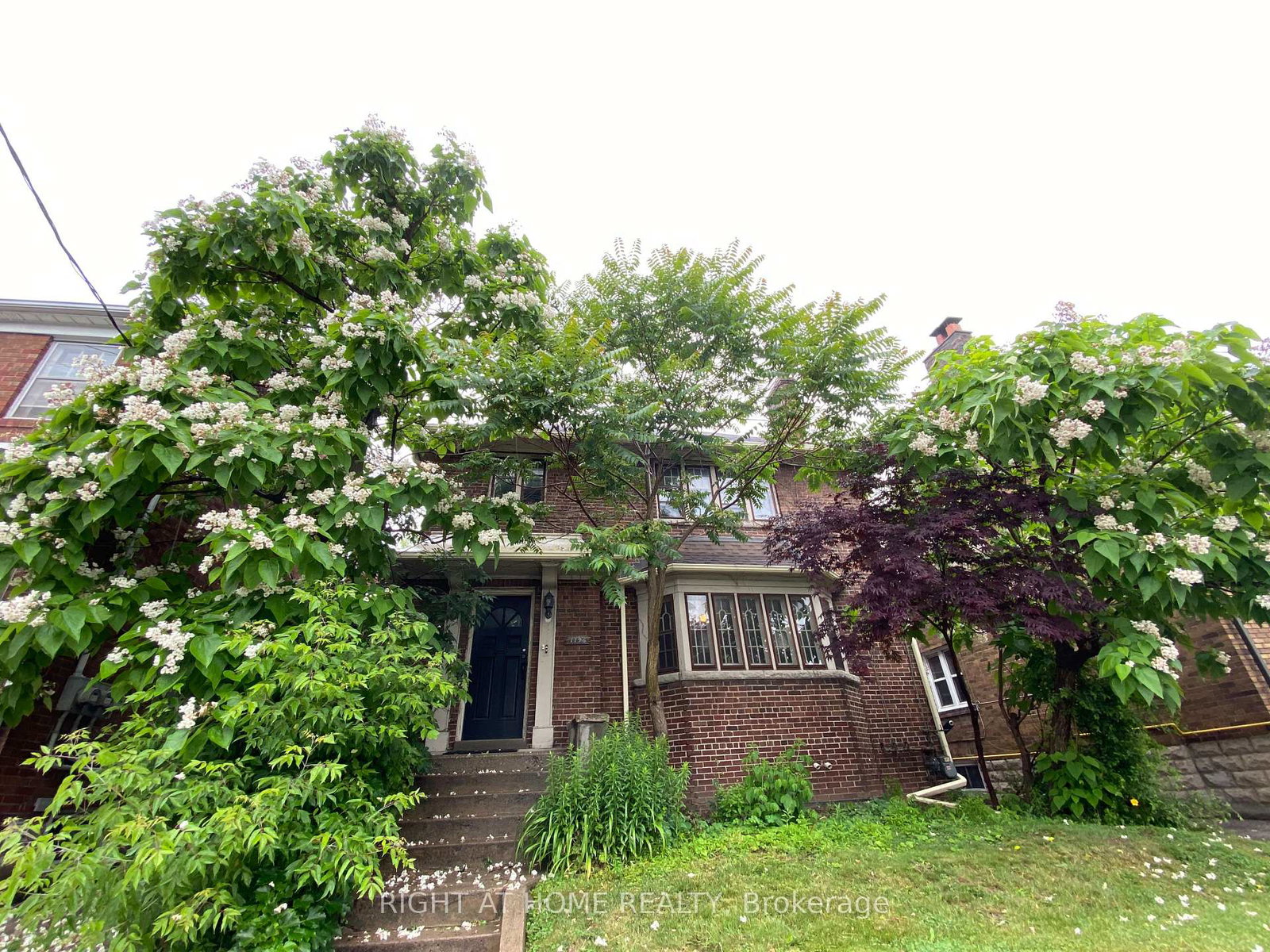 1196-avenue-road-toronto-ontario-c13027778