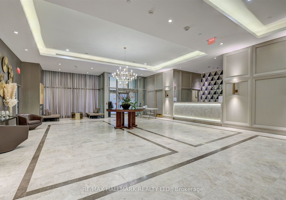155-yorkville-avenue-toronto-ontario-c13027996