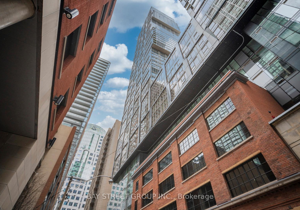 15-mercer-street-toronto-ontario-c13028084