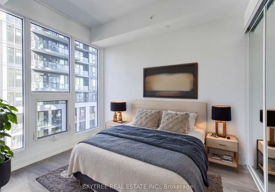 181-dundas-street-e-toronto-ontario-c13028142