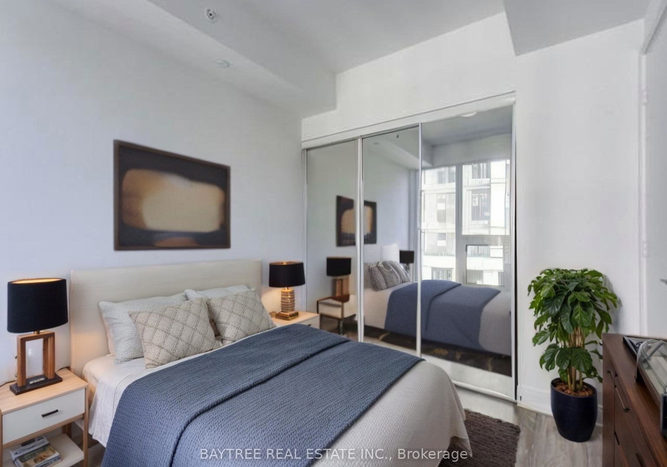 181-dundas-street-e-toronto-ontario-c13028142