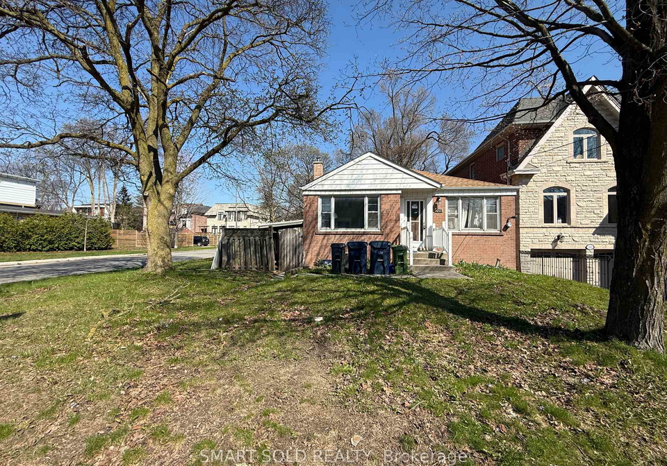 204-cameron-avenue-toronto-ontario-c13028238