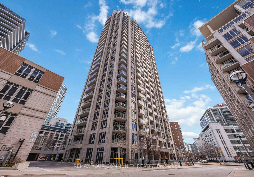 21-grand-magazine-street-toronto-ontario-c13028544