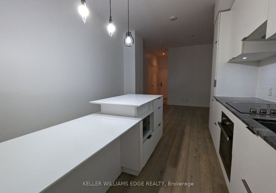 5-st-joseph-street-toronto-ontario-c13028574