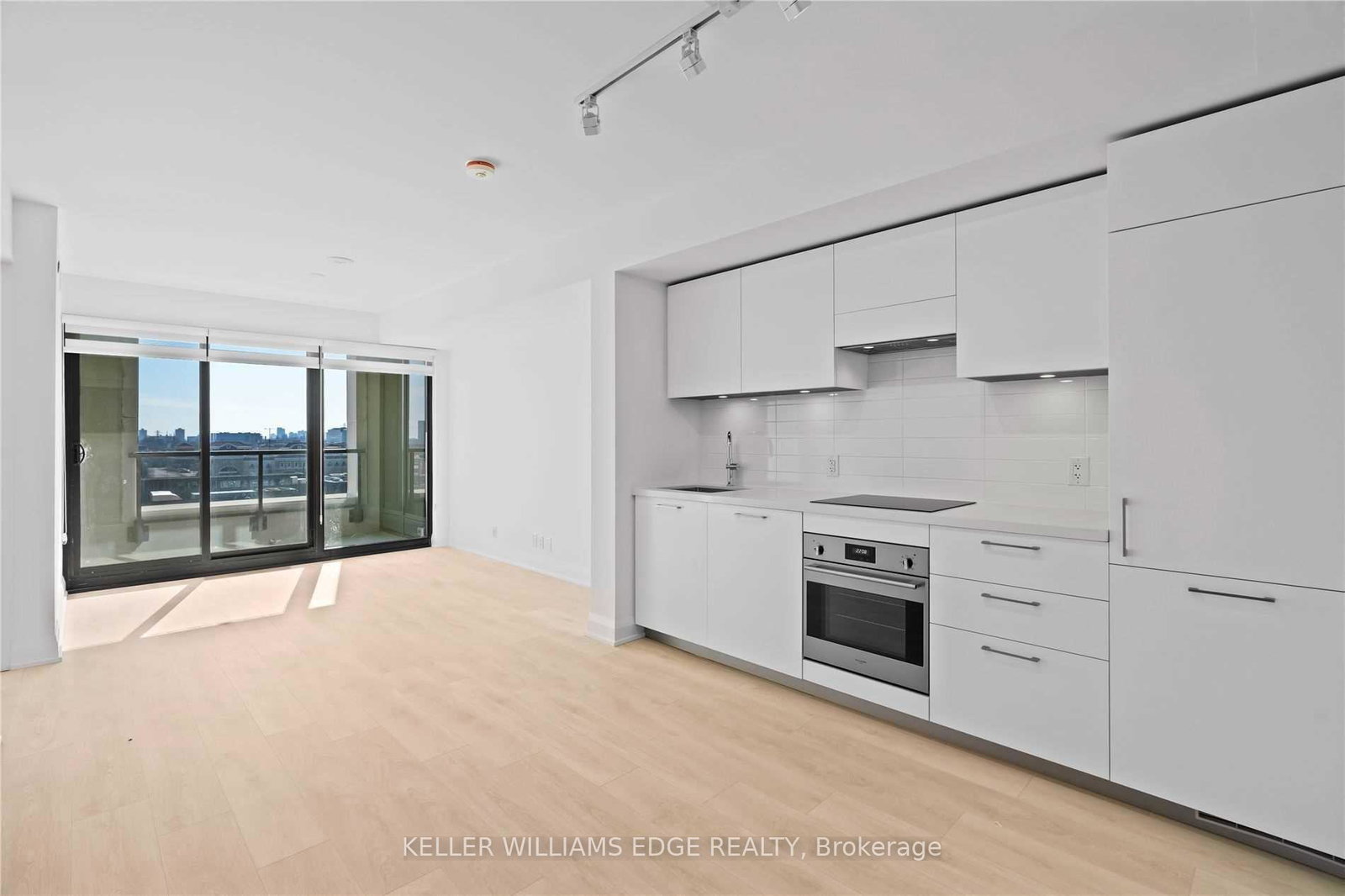 33-frederick-todd-way-east-york-ontario-c13028596