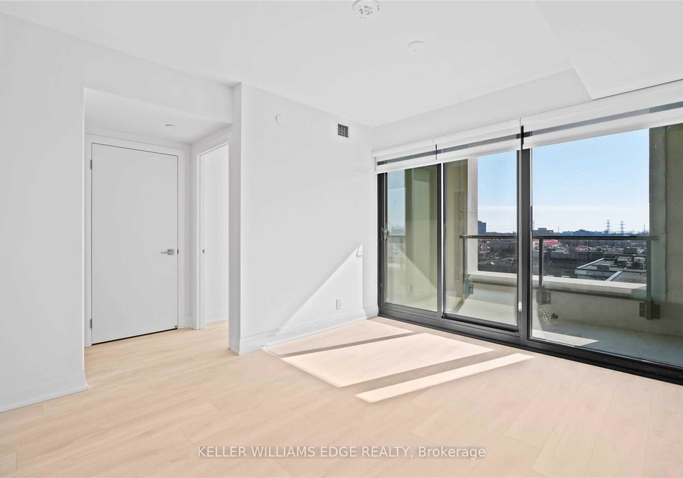 33-frederick-todd-way-east-york-ontario-c13028596