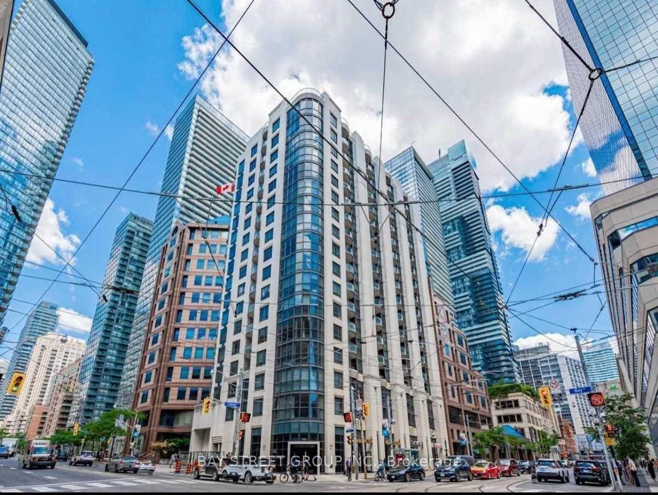 801-bay-street-toronto-ontario-c13028676