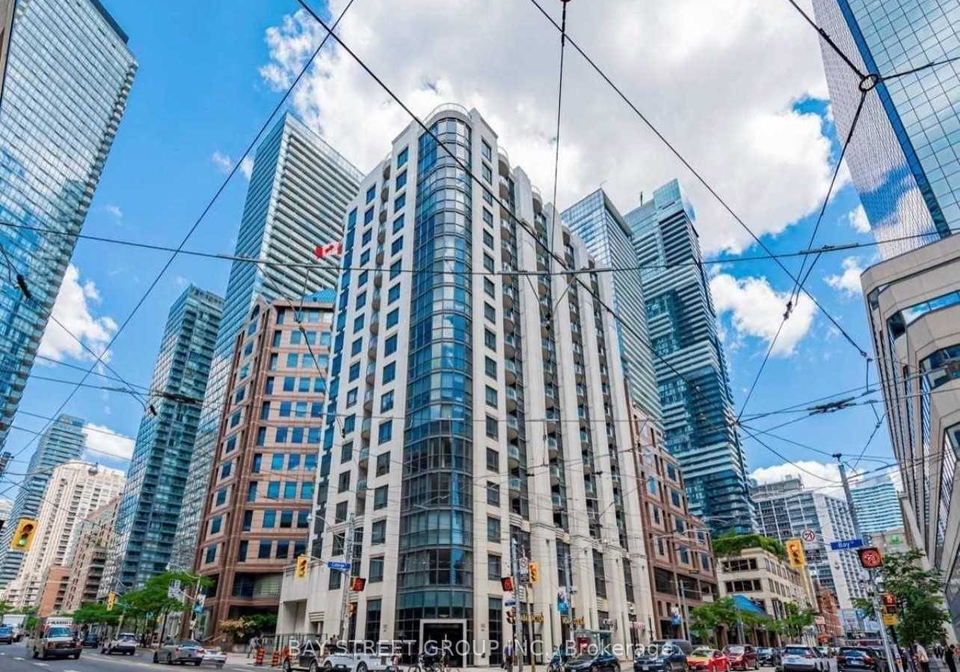 801-bay-street-toronto-ontario-c13028676
