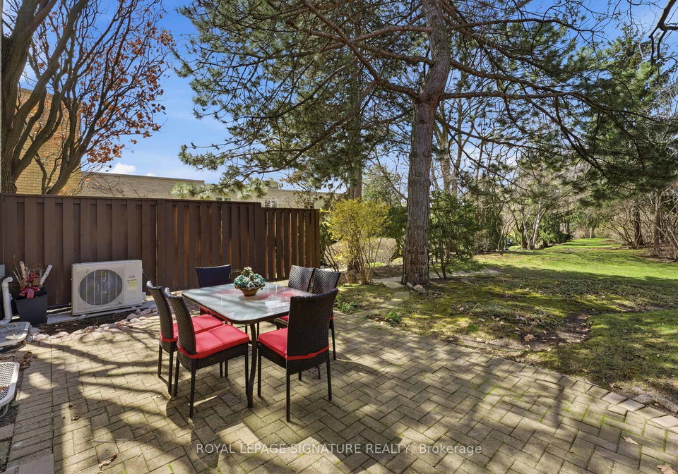 6-crimson-millway-north-york-ontario-c13028944