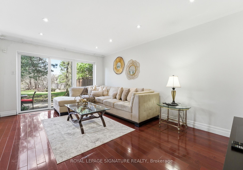 6-crimson-millway-north-york-ontario-c13028944