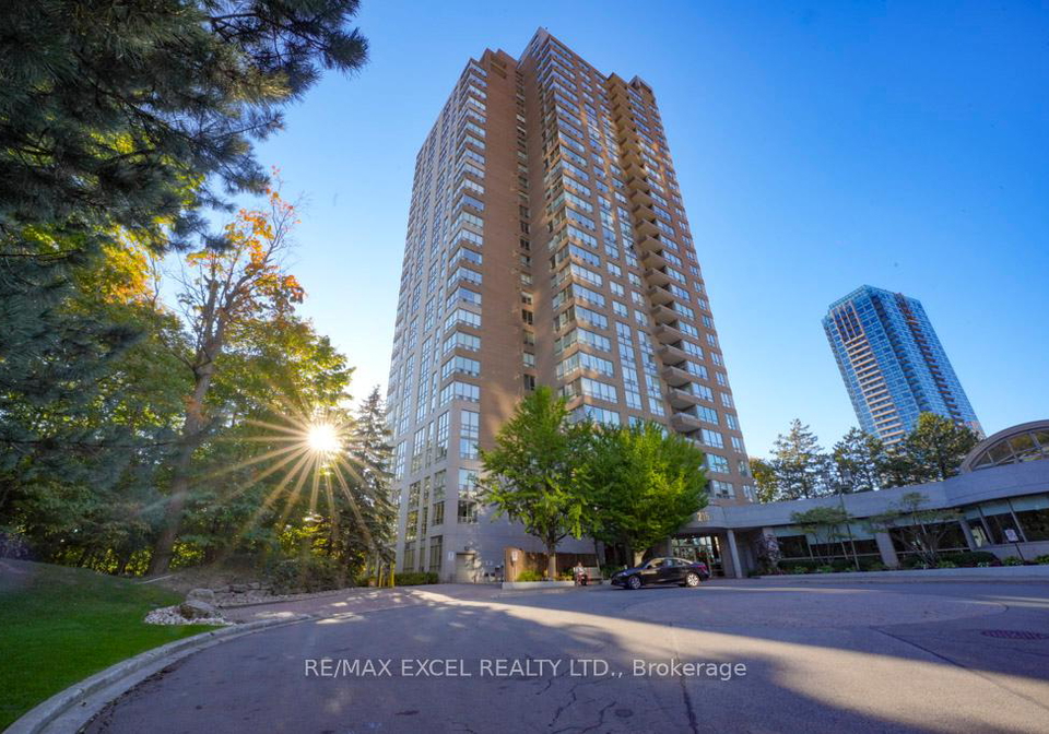 215-wynford-drive-east-york-ontario-c13028988